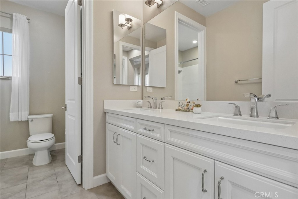 12 Maverick Property Photo 36