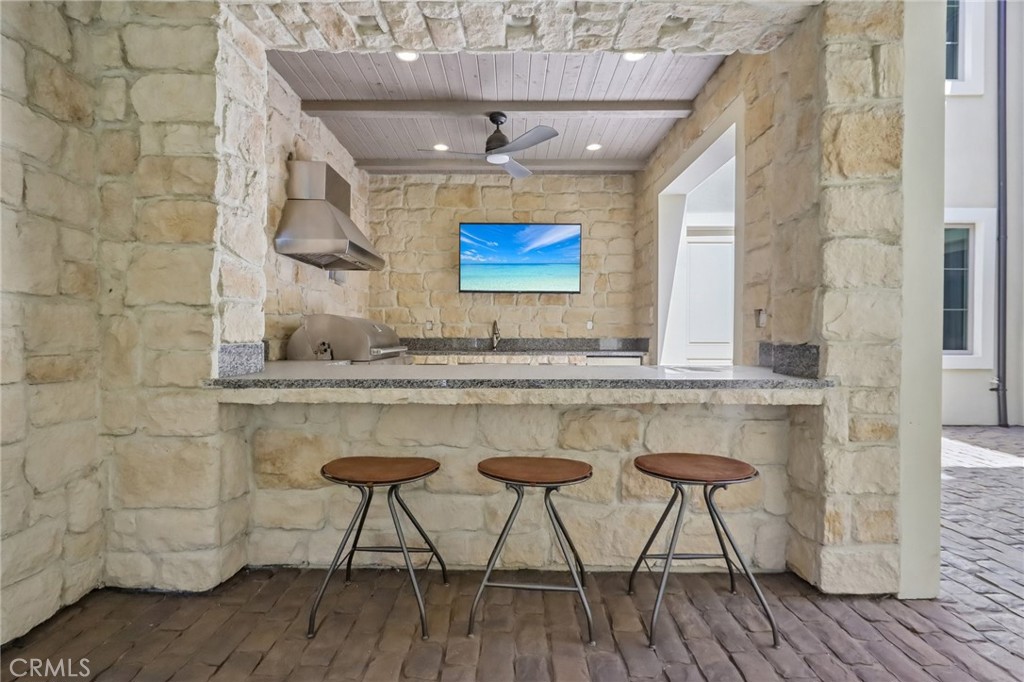 12 Maverick Property Photo 46