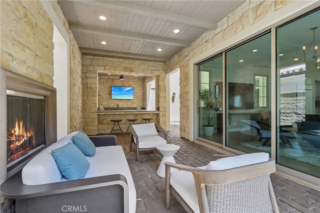 12 Maverick Property Photo 48