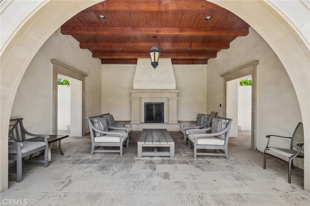 12 Maverick Property Photo 67