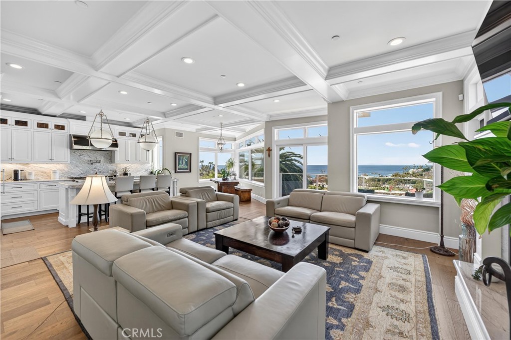 405 Blumont Street Property Photo 11