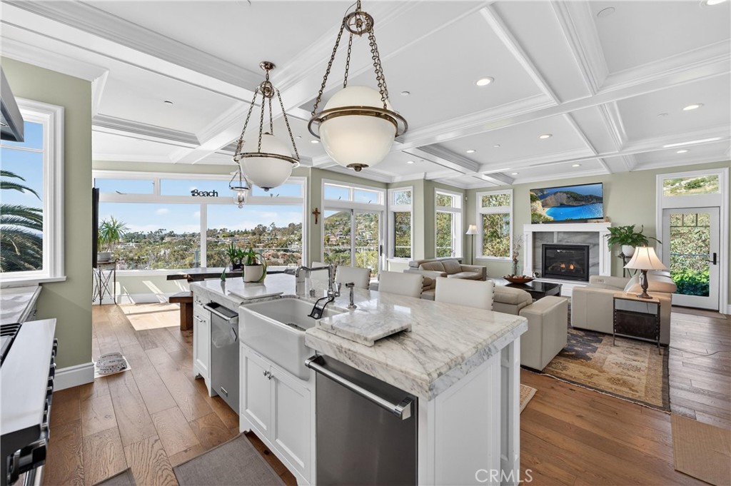 405 Blumont Street Property Photo 17