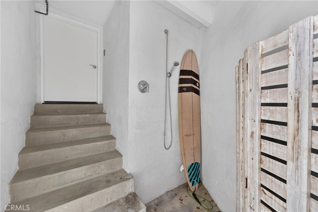 405 Blumont Street Property Photo 72