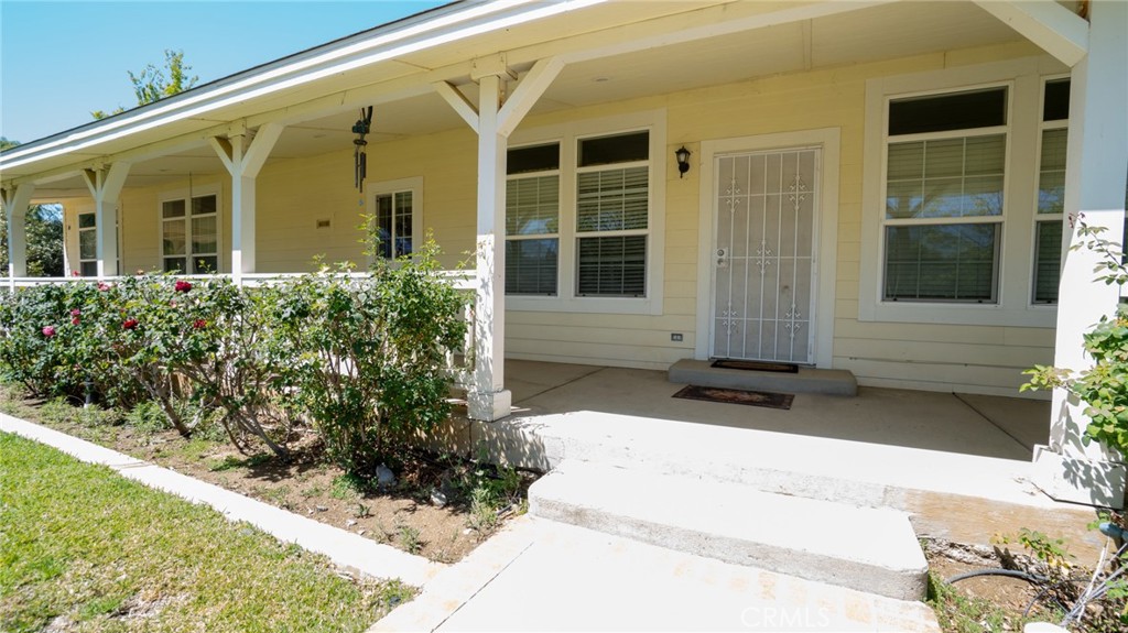 21360 Como Property Photo 6