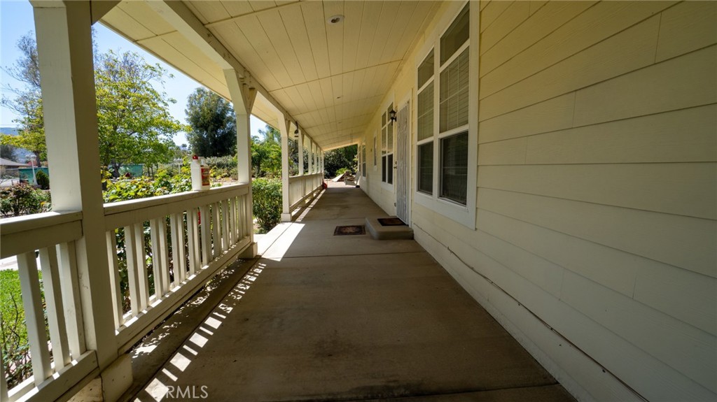 21360 Como Property Photo 11