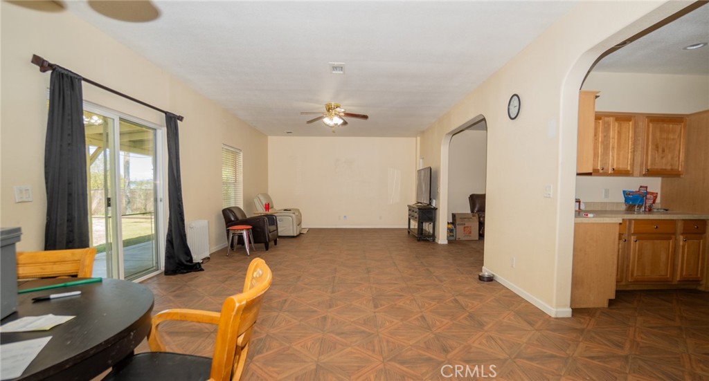 21360 Como Property Photo 14