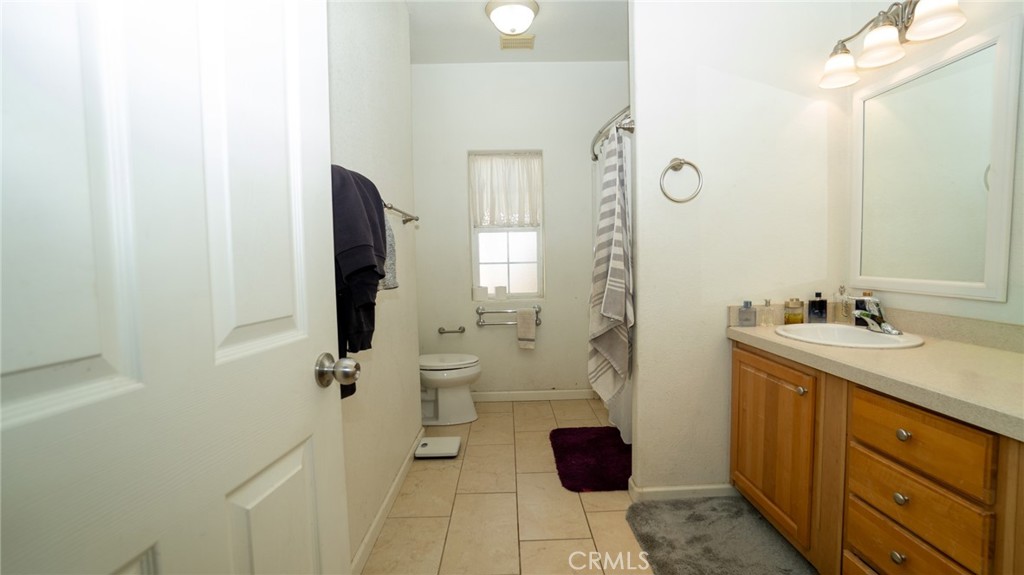21360 Como Property Photo 22