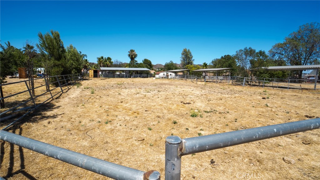21360 Como Property Photo 32