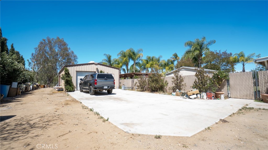 21360 Como Property Photo 44