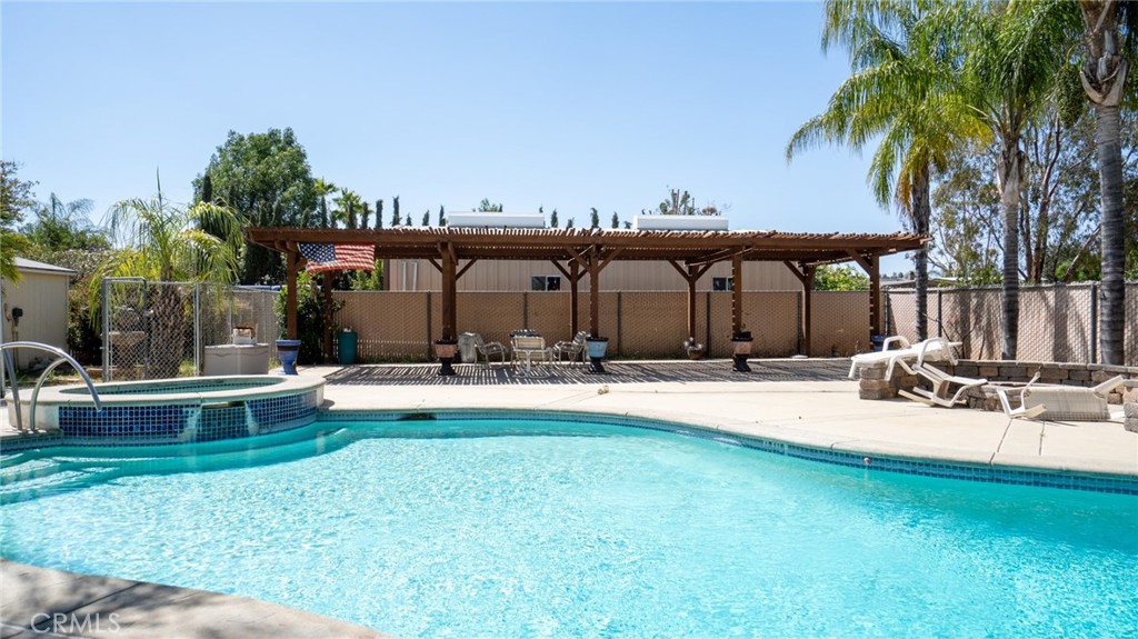 21360 Como Property Photo 52