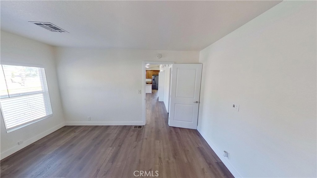 10301 Wagonroad W Property Photo 17