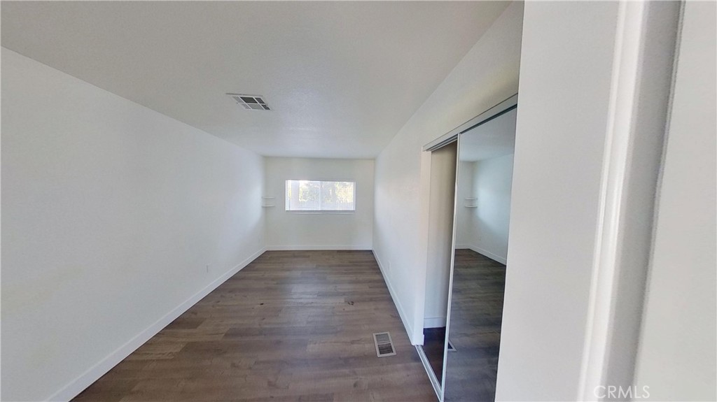 10301 Wagonroad W Property Photo 18