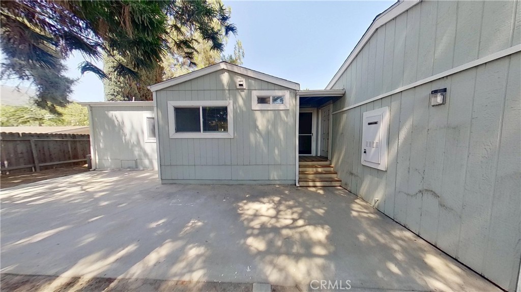 10301 Wagonroad W Property Photo 23