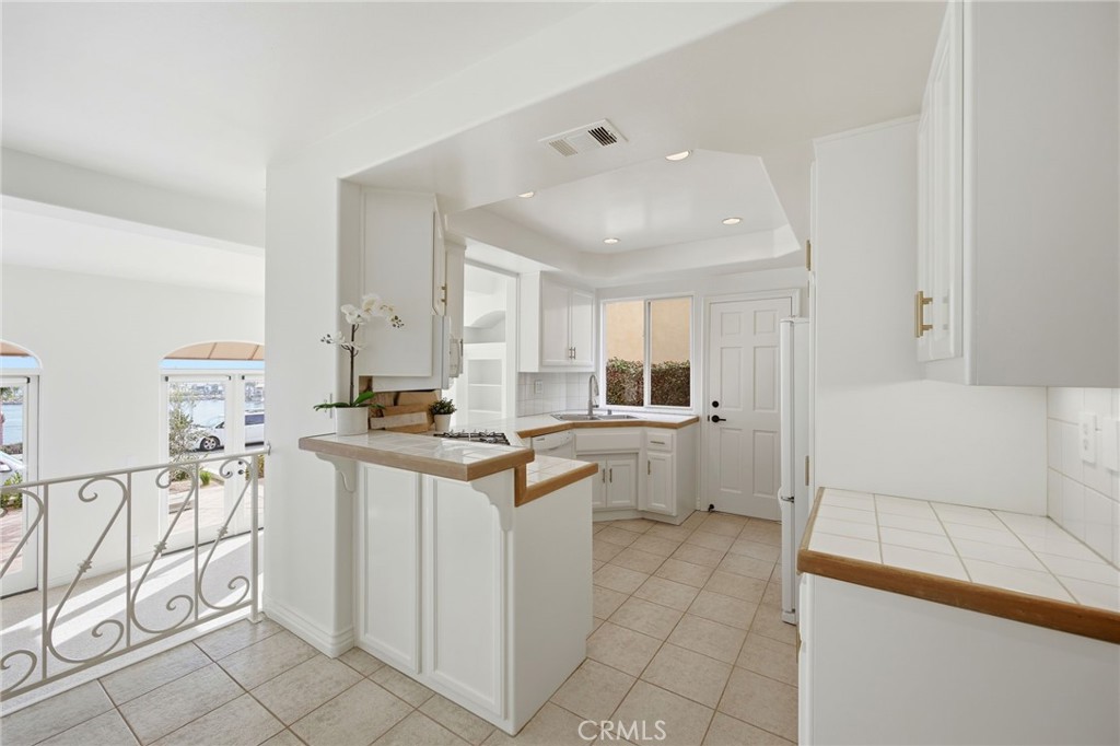 2614 Ocean Blvd B Property Photo 18