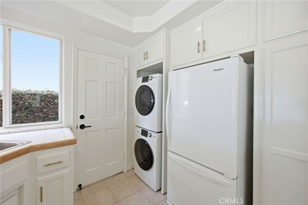 2614 Ocean Blvd B Property Photo 19