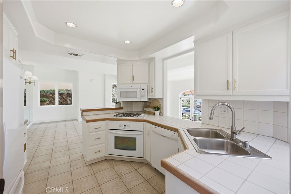 2614 Ocean Blvd B Property Photo 20