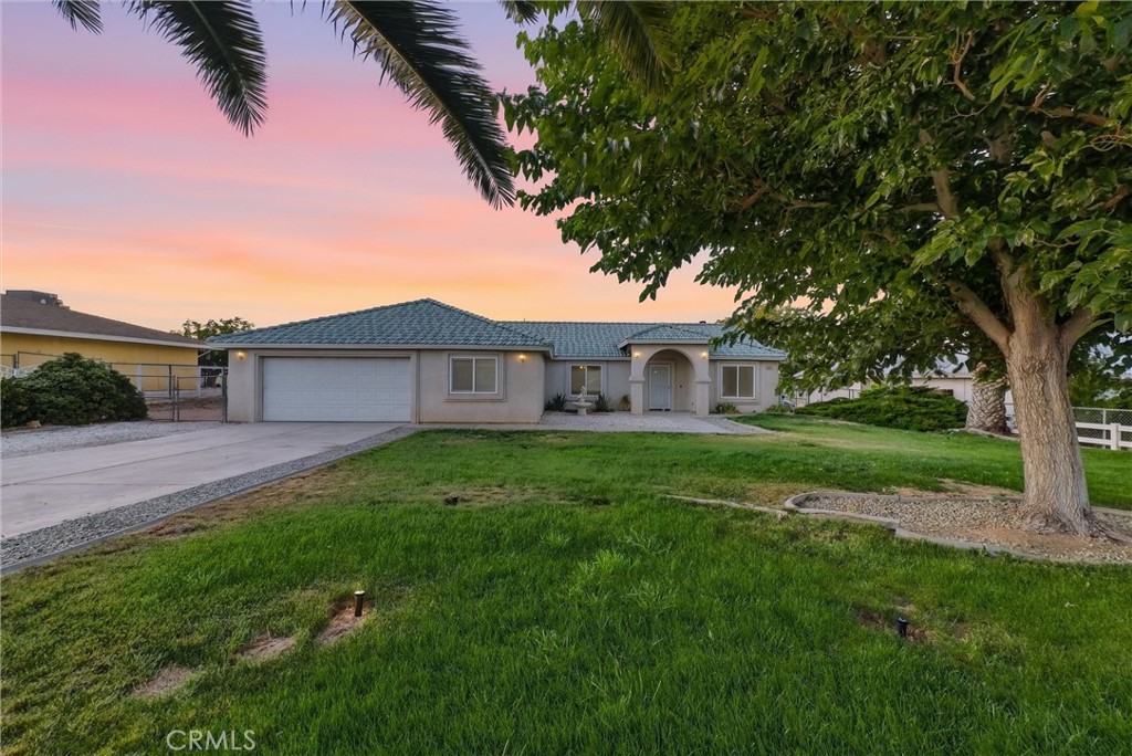 18822 Westlawn Street Property Photo 4