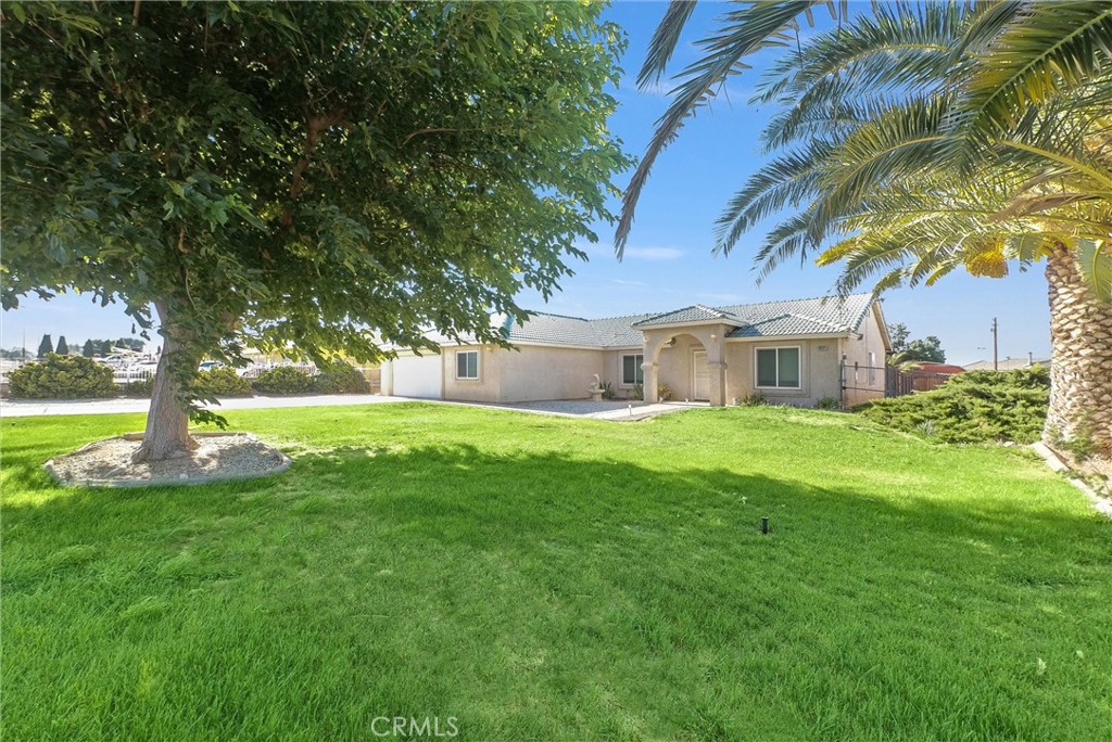 18822 Westlawn Street Property Photo 6
