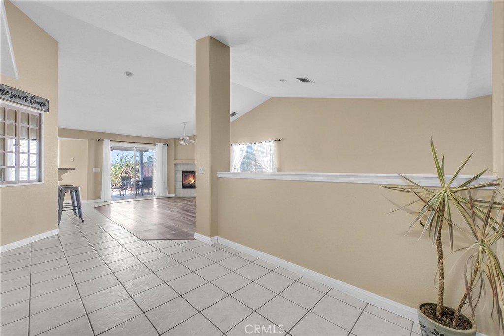 18822 Westlawn Street Property Photo 11