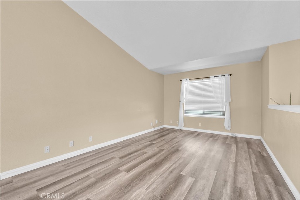 18822 Westlawn Street Property Photo 13
