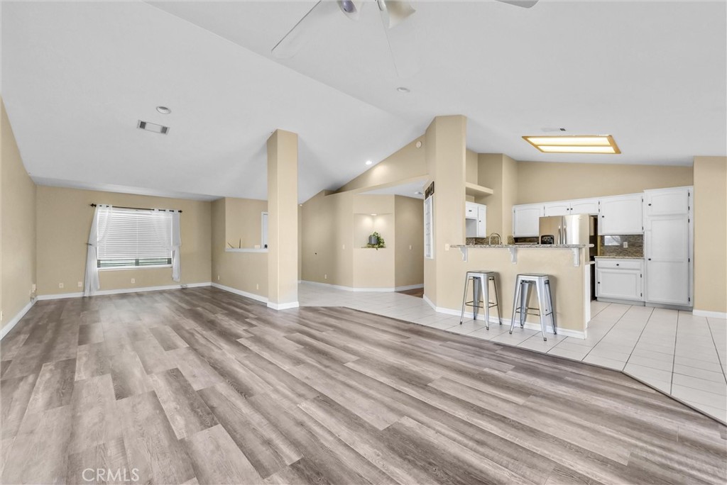 18822 Westlawn Street Property Photo 14
