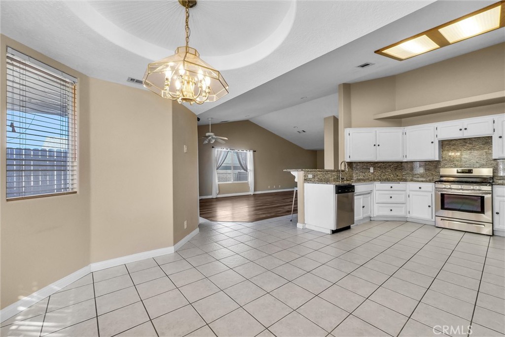 18822 Westlawn Street Property Photo 17