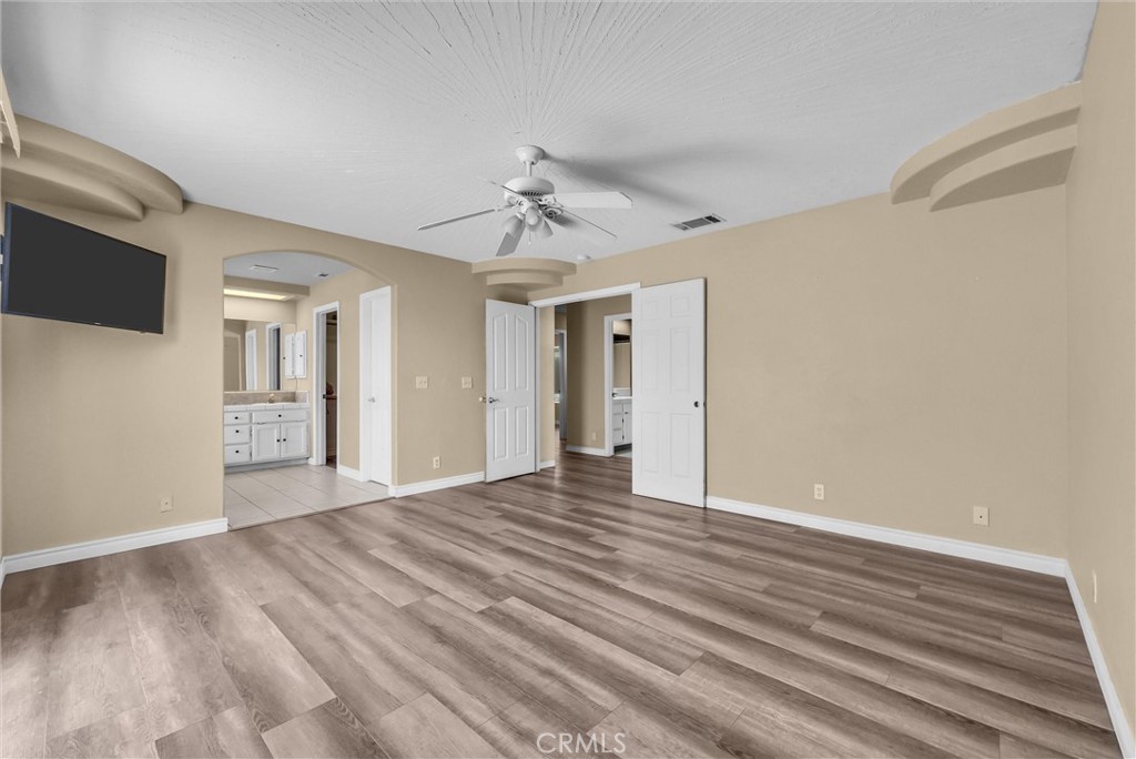 18822 Westlawn Street Property Photo 23