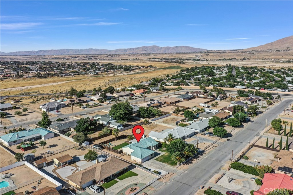 18822 Westlawn Street Property Photo 46