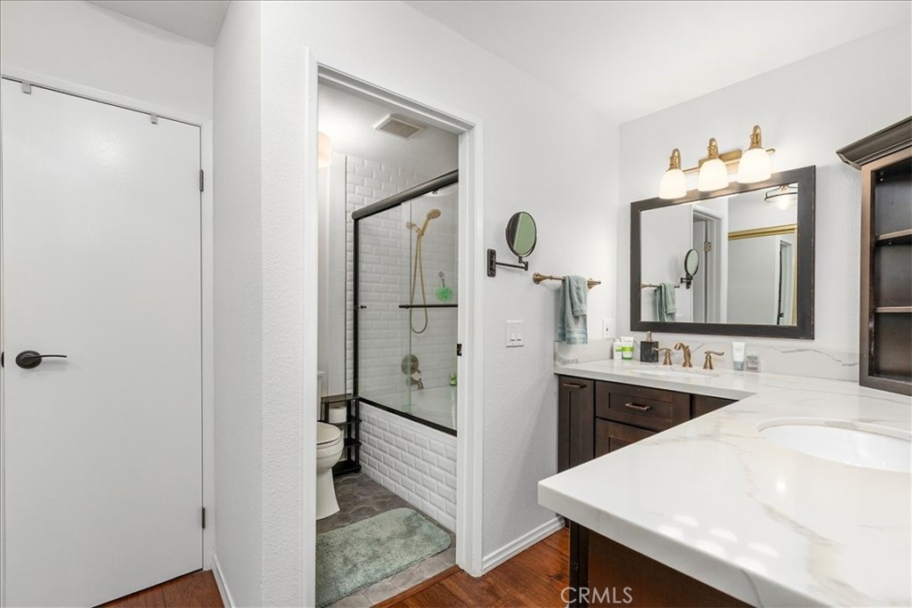 3930 Centre Street 107 Property Photo 14