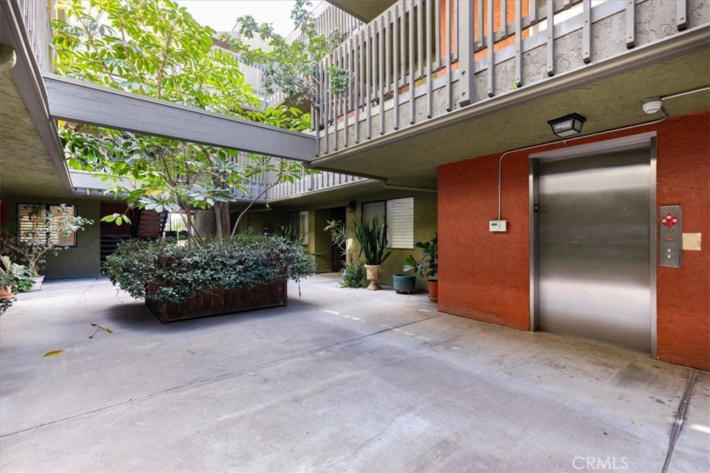 3930 Centre Street 107 Property Photo 23