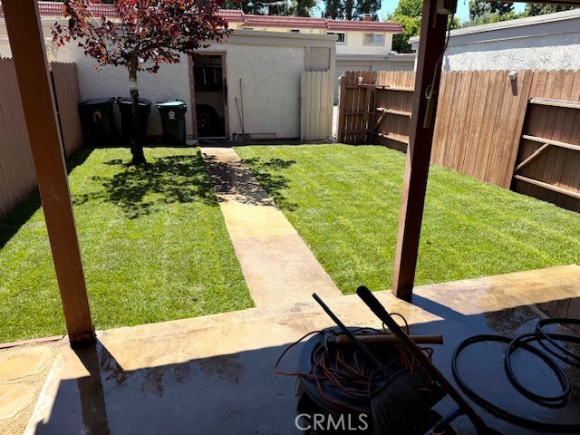 12942 Newhope Property Photo 9