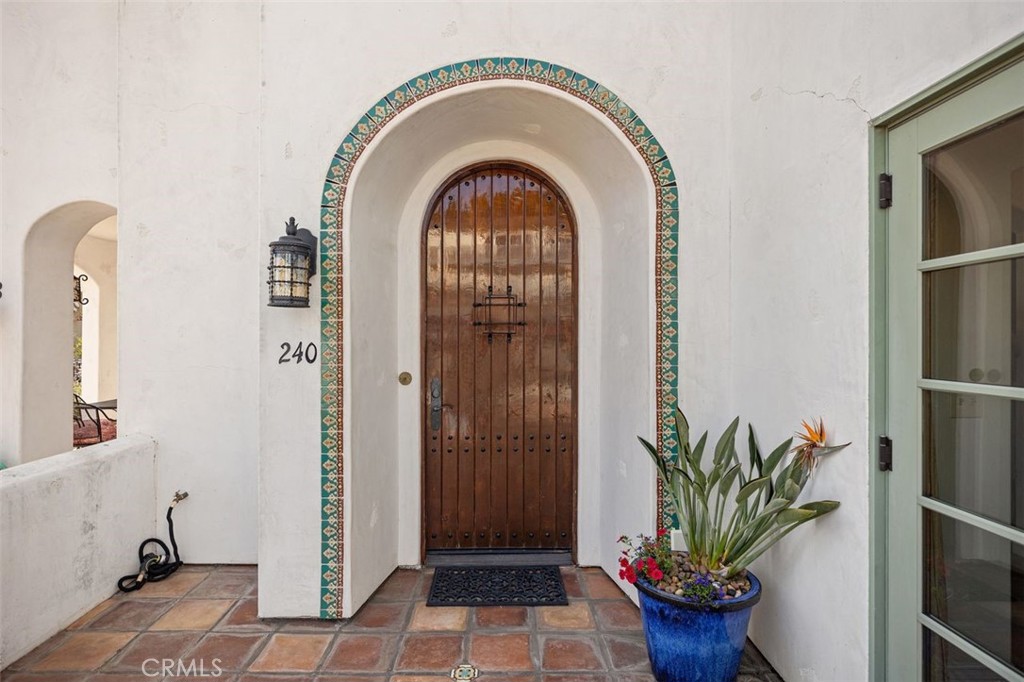 240 Avenida Rosa B Property Photo 3