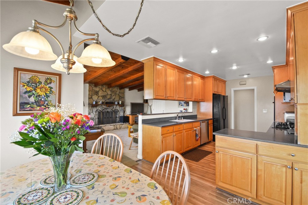 2023 Emerald Way Property Photo 5