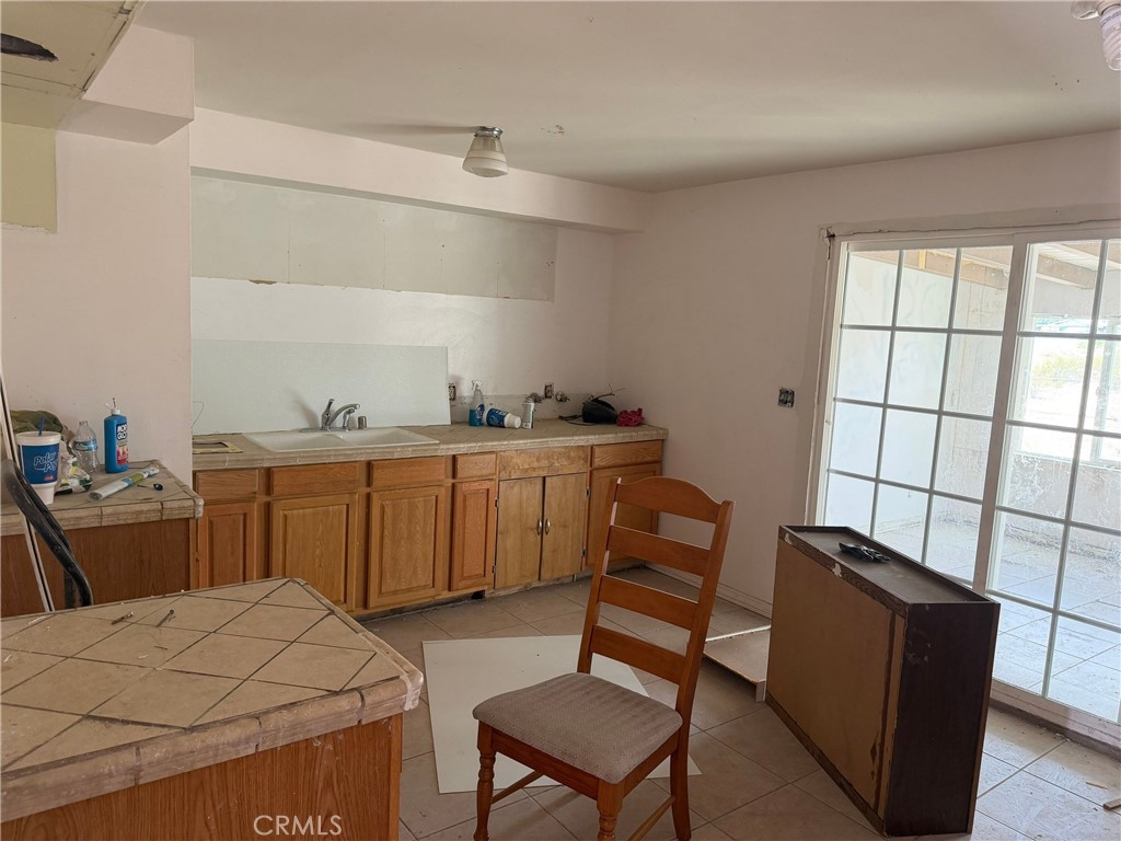 6587 Rose Ellen Avenue Property Photo 8
