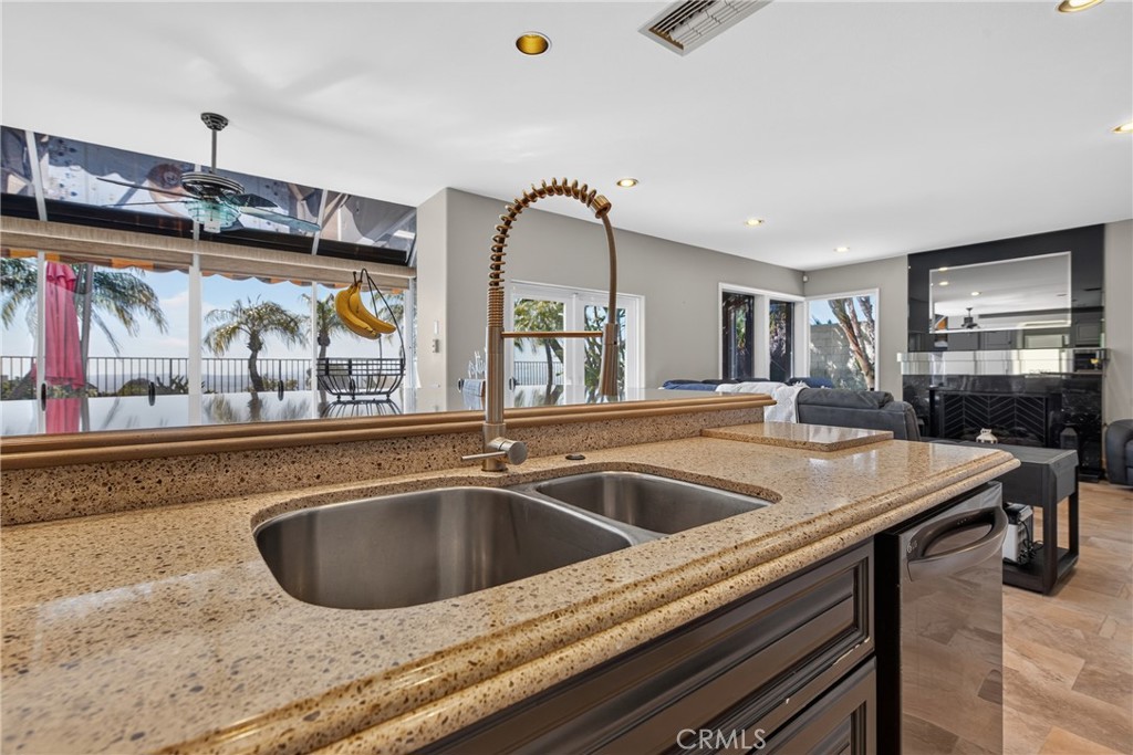 4025 E Regency Property Photo 22