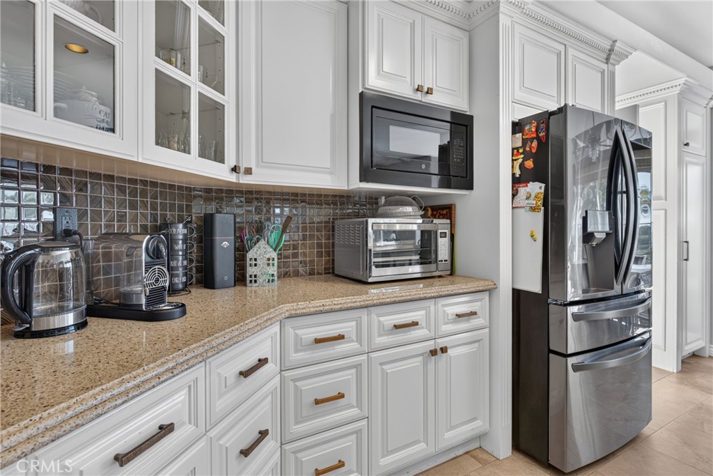 4025 E Regency Property Photo 24