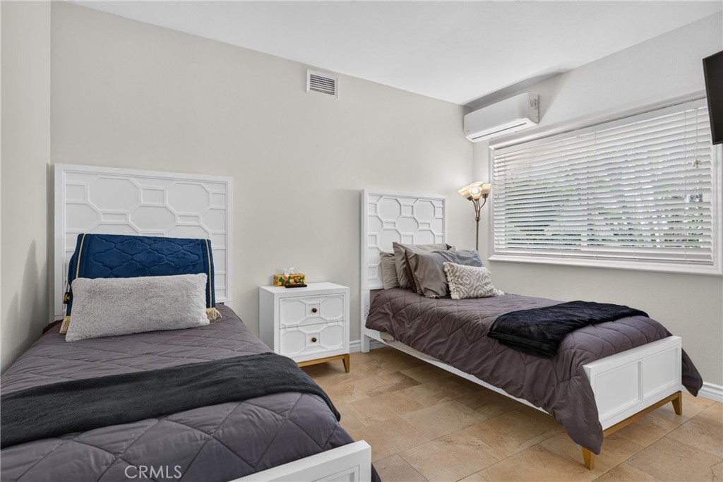 4025 E Regency Property Photo 30