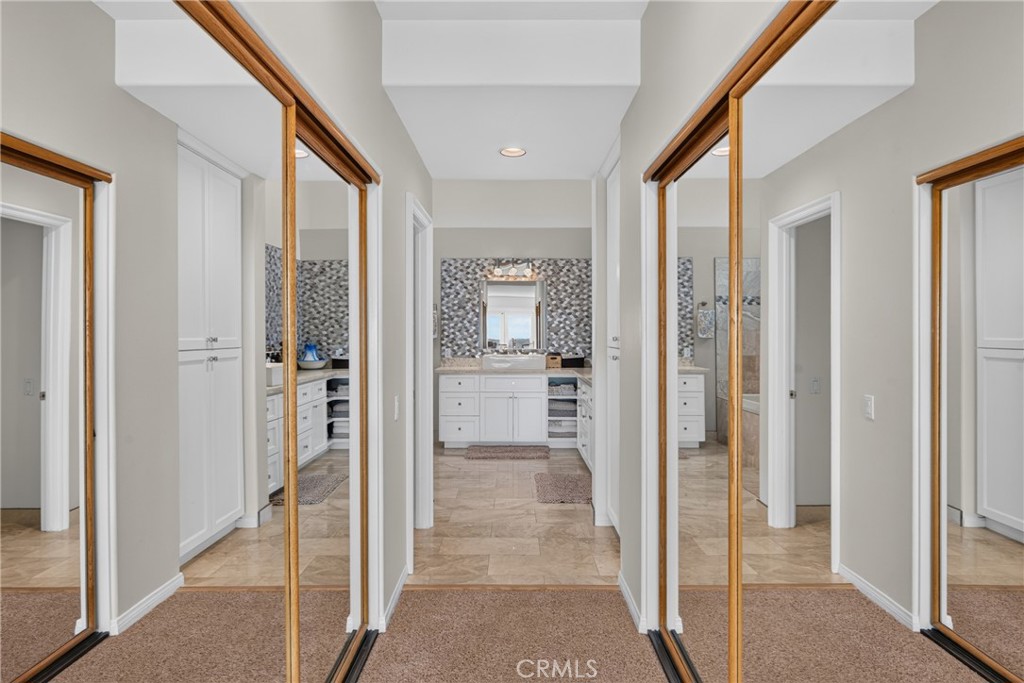 4025 E Regency Property Photo 42