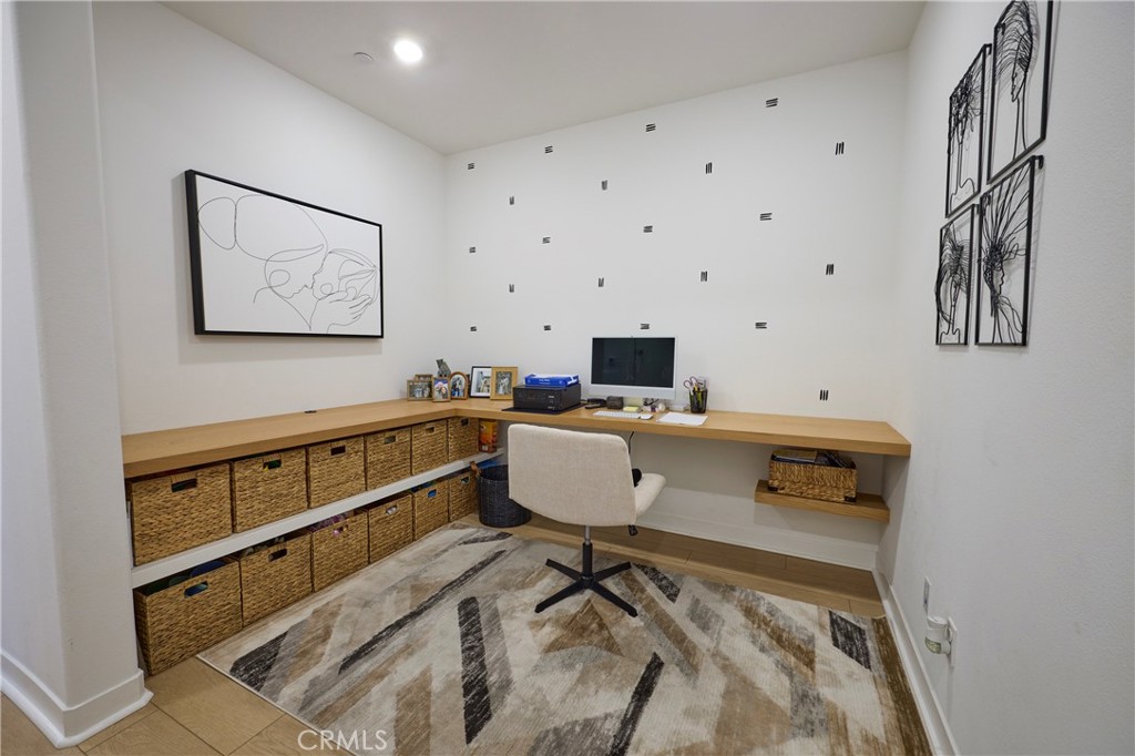 1000 Lasso 303 Property Photo 3