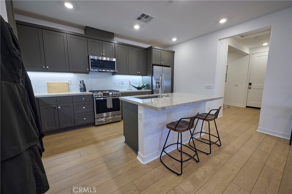 1000 Lasso 303 Property Photo 4