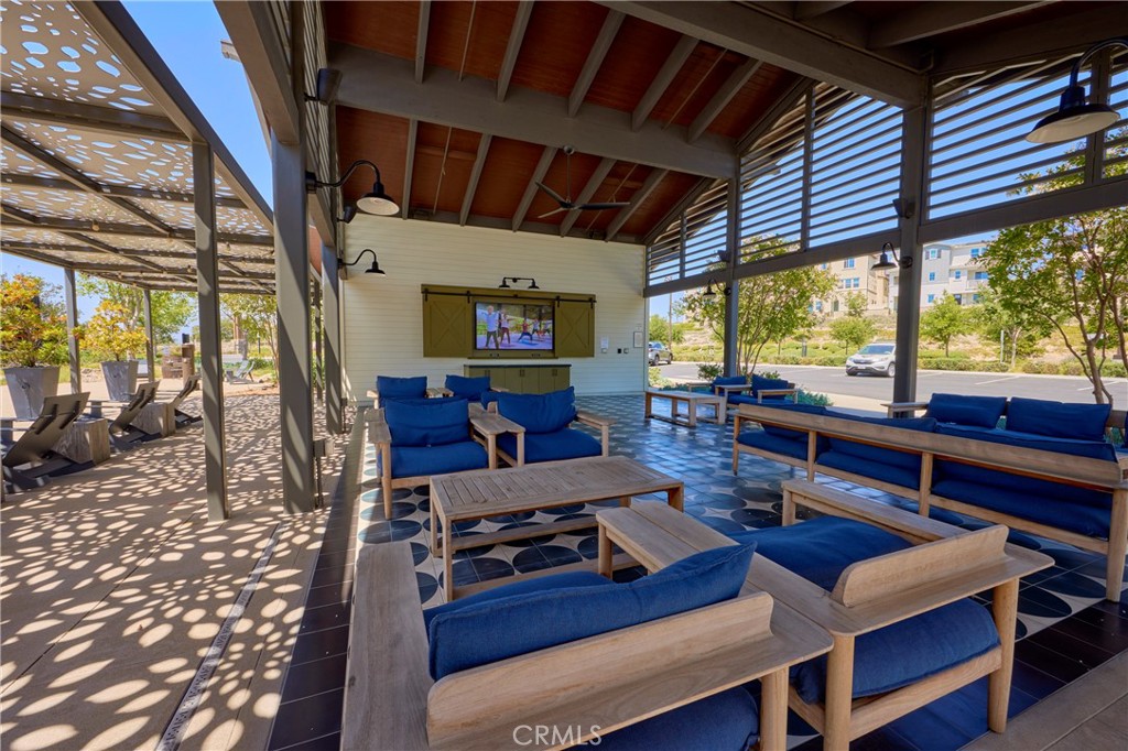 1000 Lasso 303 Property Photo 20