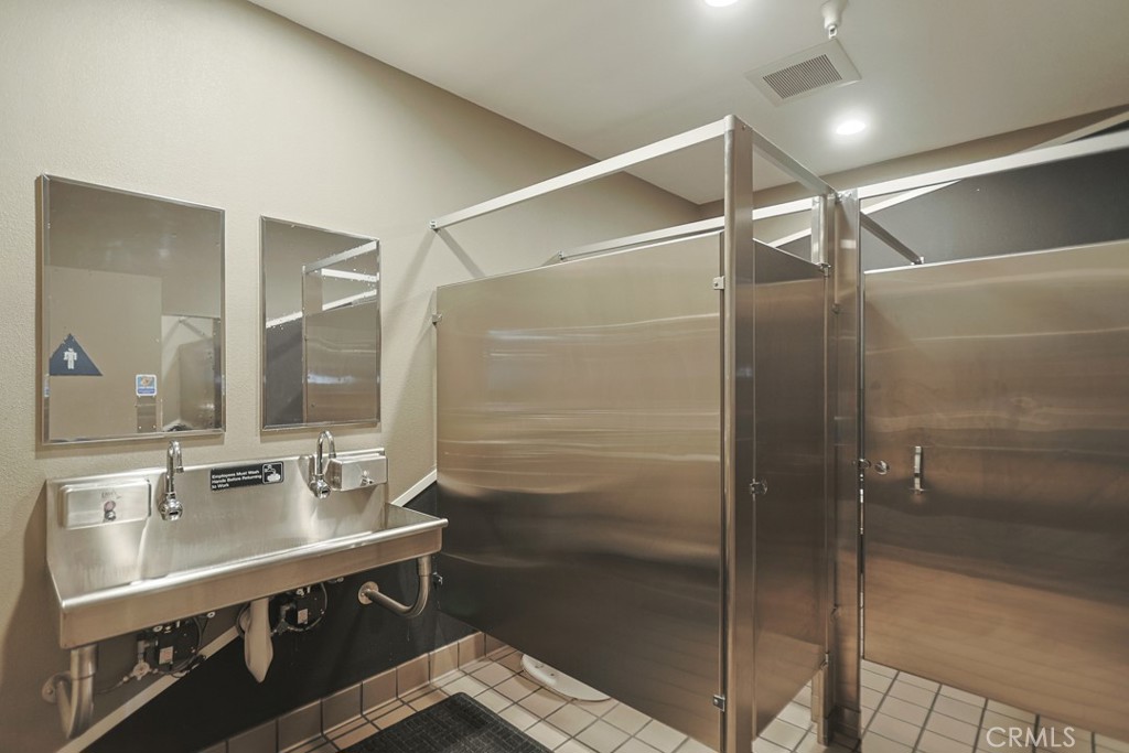 11095 Warner Property Photo 22