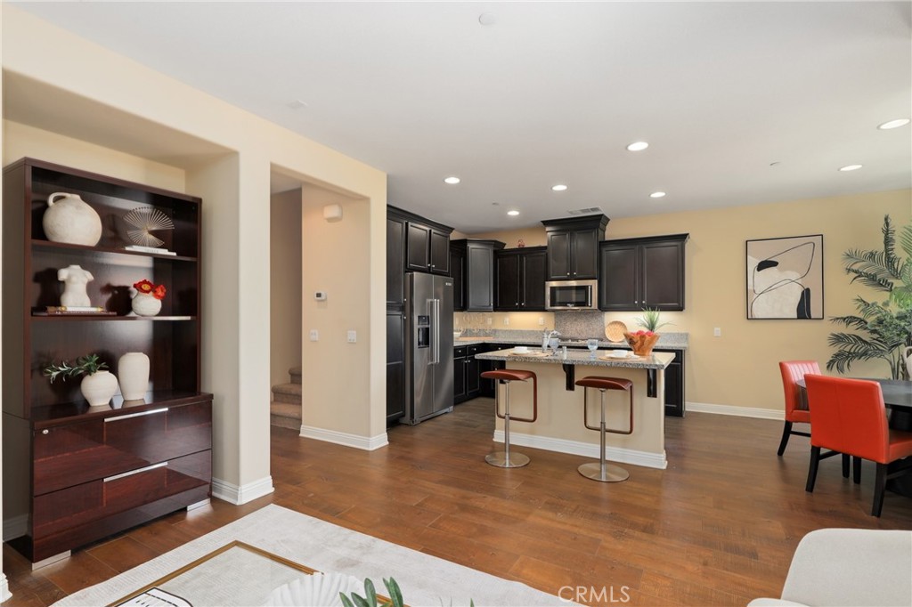 32 Sevilla Property Photo 4