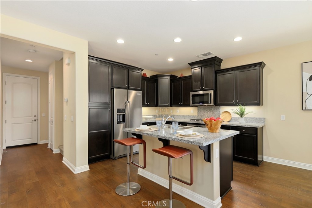 32 Sevilla Property Photo 10