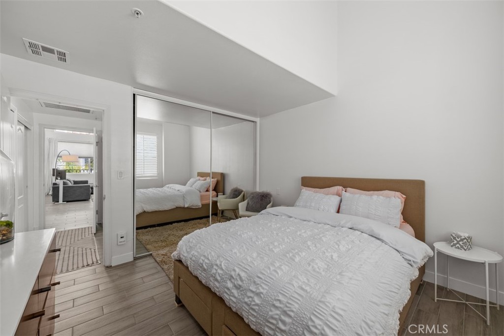 7110 La Tijera J202 Property Photo 18