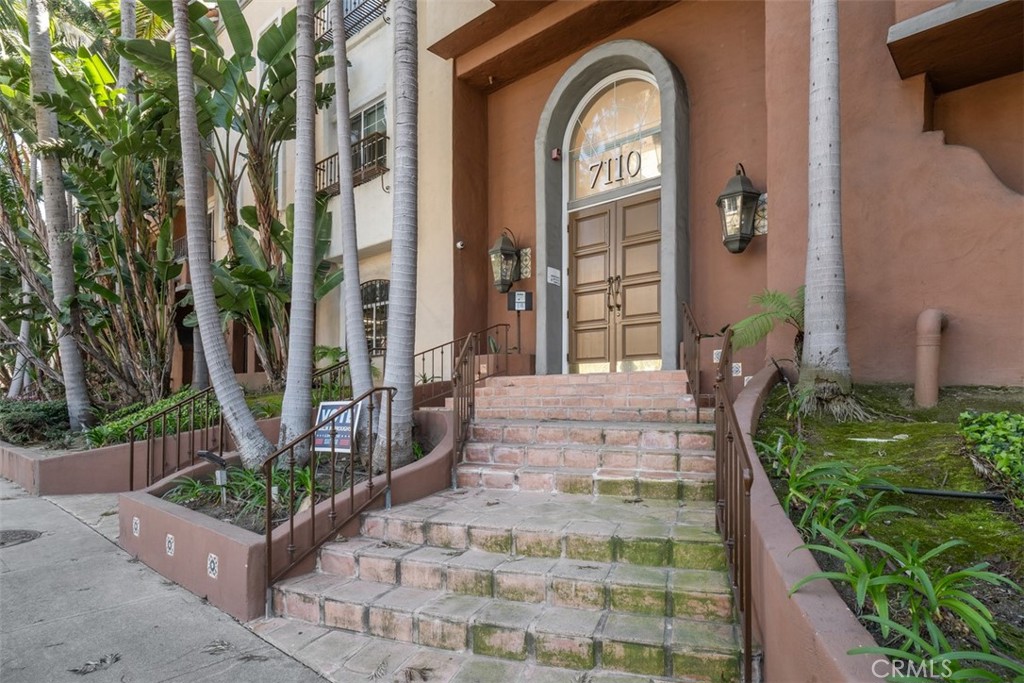 7110 La Tijera J202 Property Photo 28