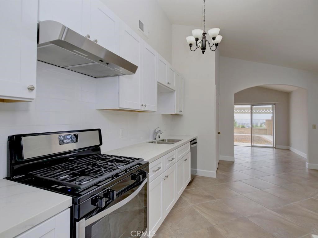 24561 Sadaba Property Photo 6