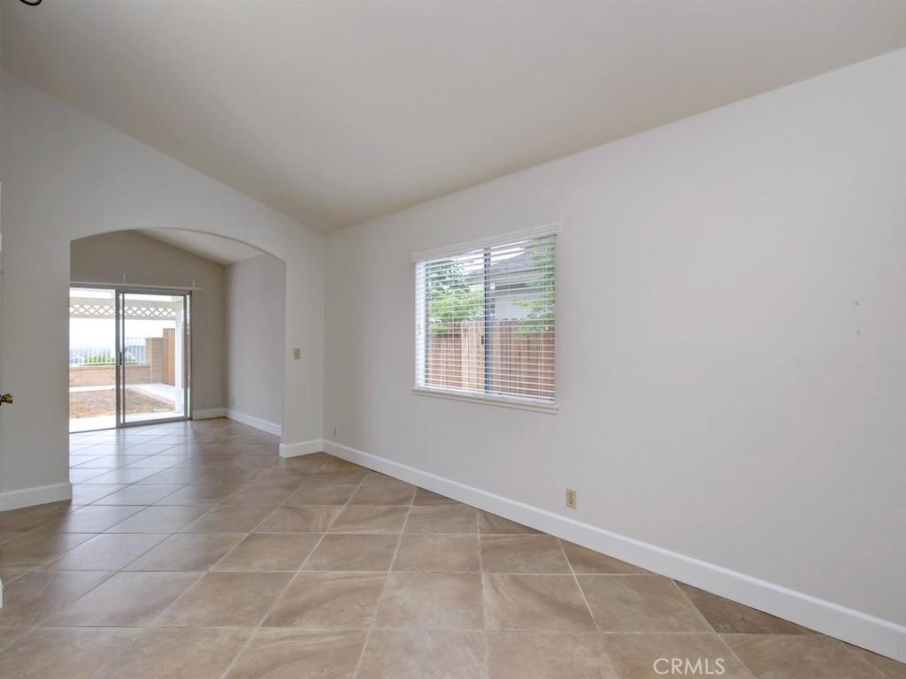 24561 Sadaba Property Photo 9