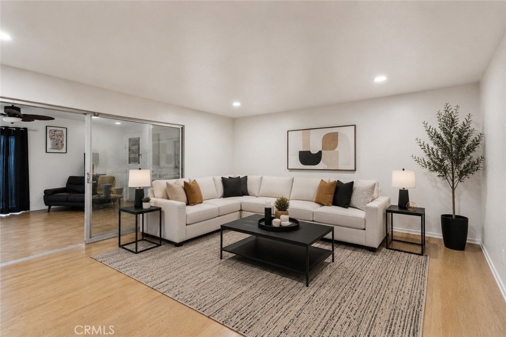 4715 Presidio Property Photo 4