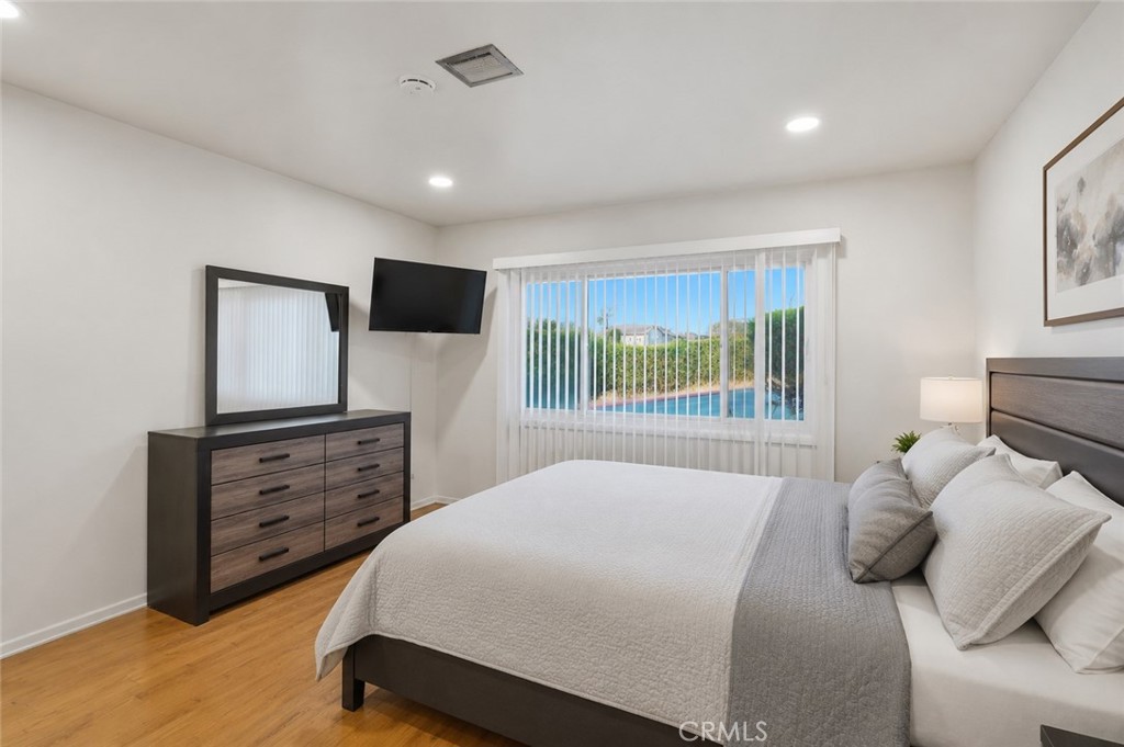 4715 Presidio Property Photo 10